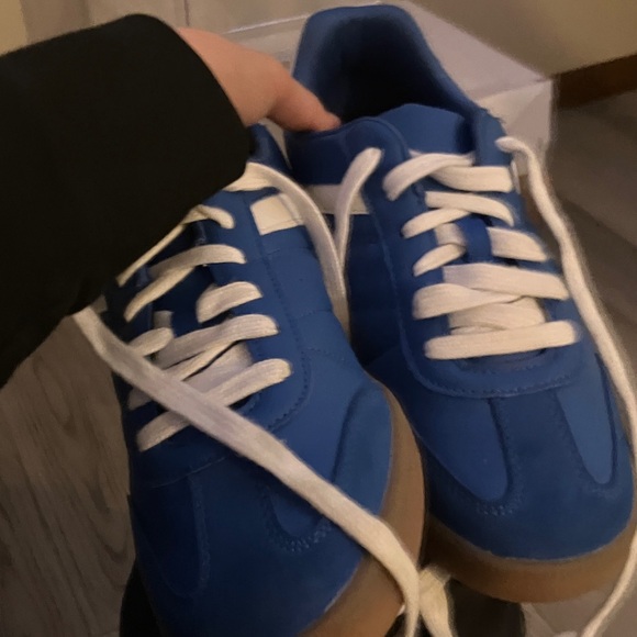 No Boundaries Blue and White Men's Sneakers - Picture 4 of 4